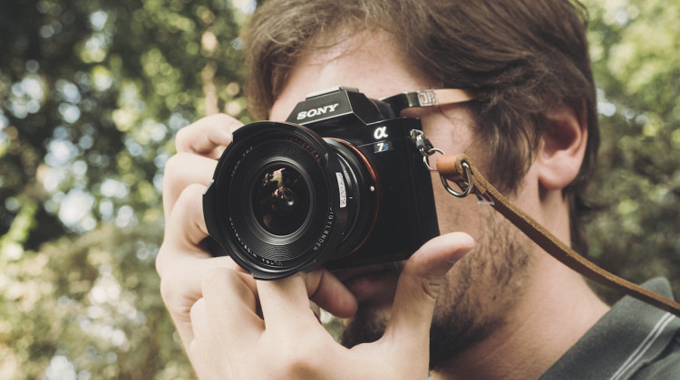 The complete guide to manual focus lenses for the Sony A7 series by Philip Reeve