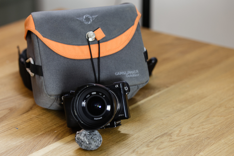 camslinger outdoor camera bag